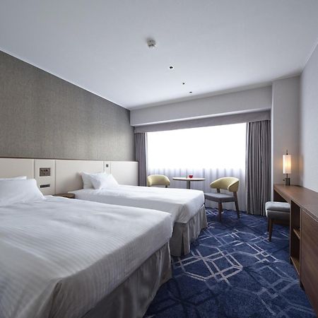 Hotel Nikko Himeji Bagian luar foto
