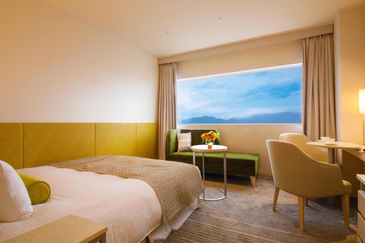 Hotel Nikko Himeji Bagian luar foto