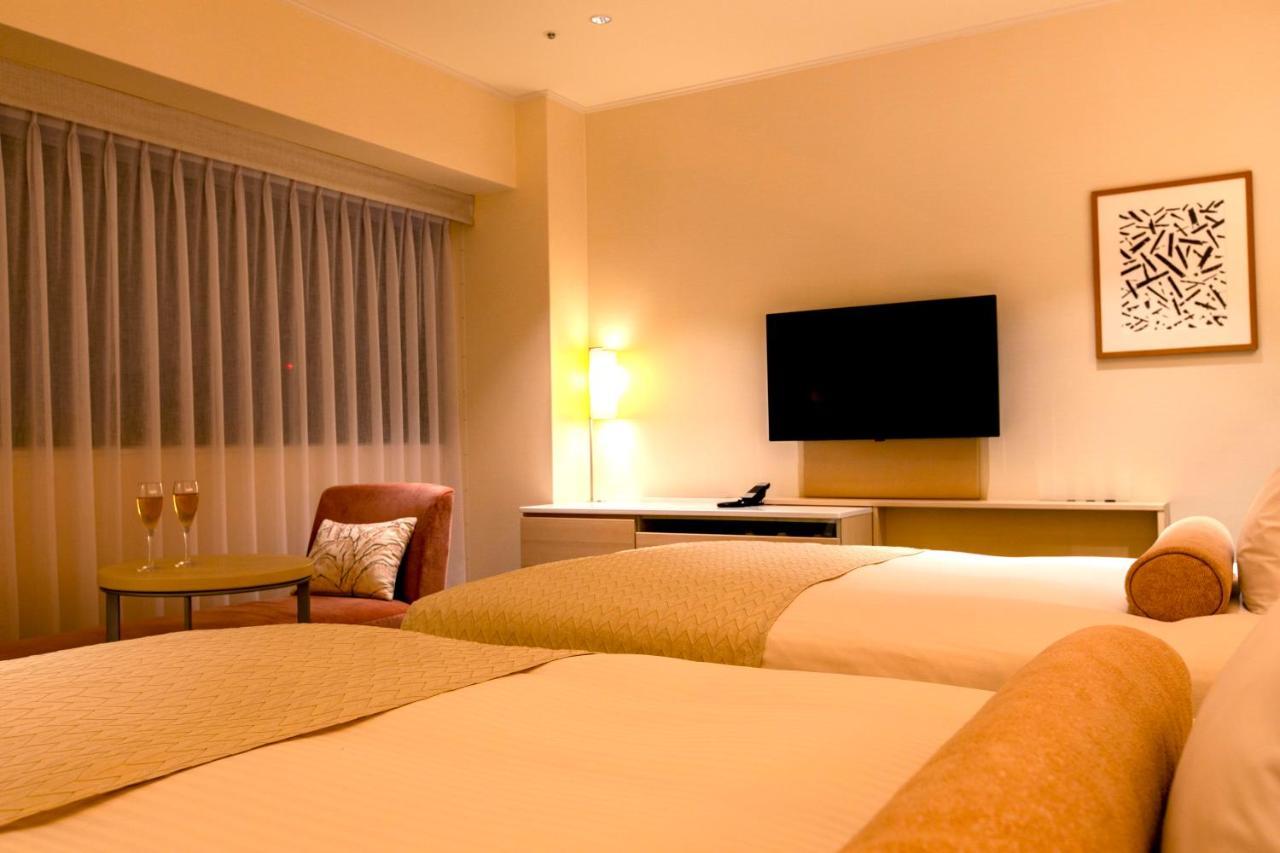 Hotel Nikko Himeji Bagian luar foto