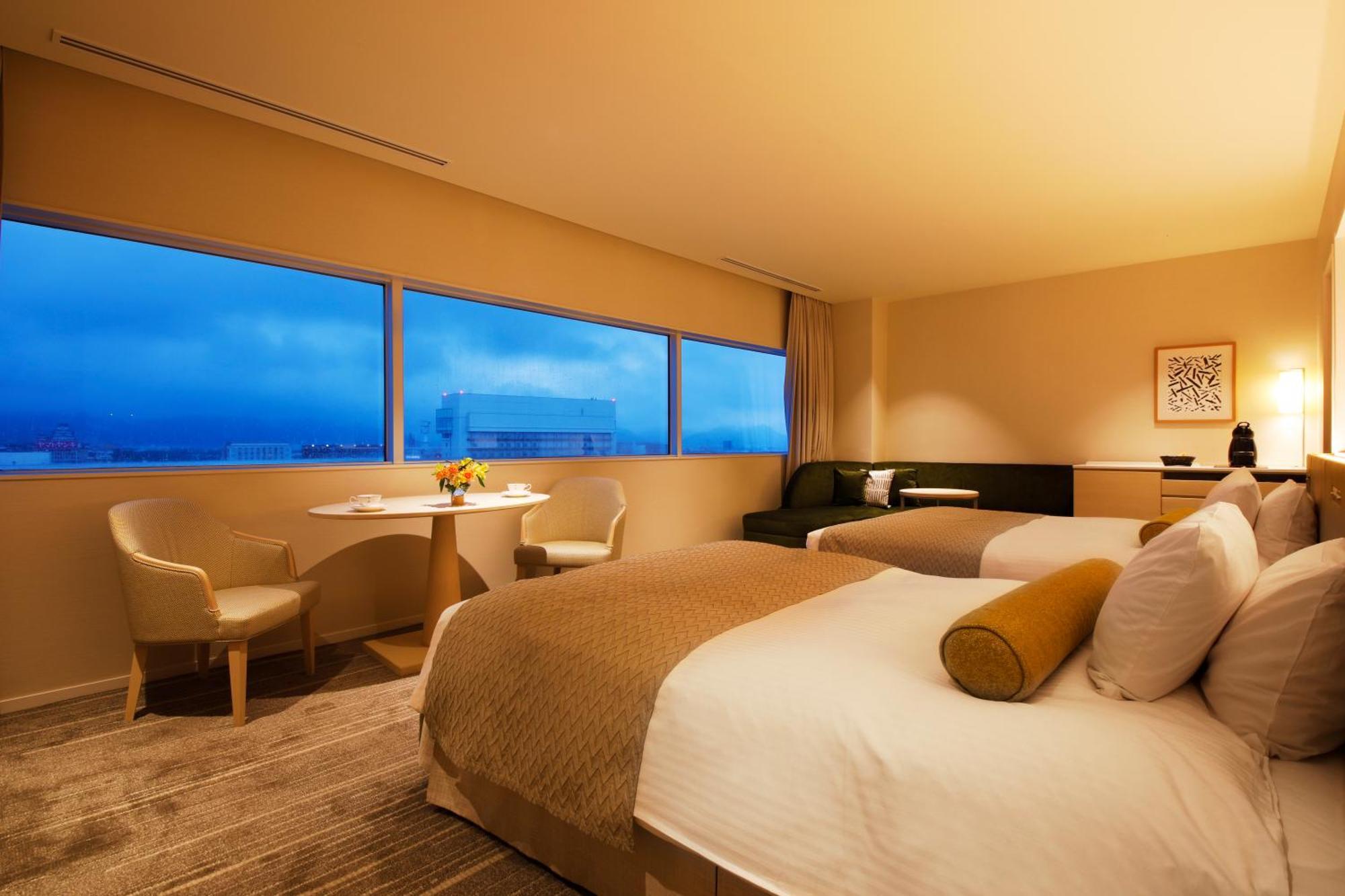 Hotel Nikko Himeji Bagian luar foto